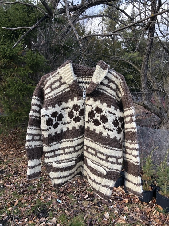 Sweaters - Handmade Chunky Zip-Front Cowichan-Style Sweater in Cream & Brown